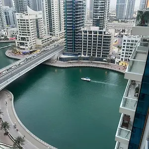 Holiday home Spacious 1br With Full Marina View, Dubai